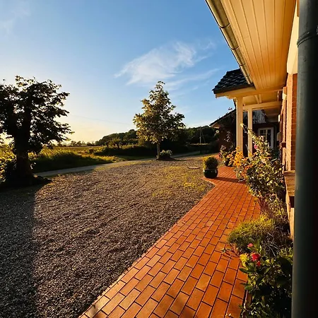 Ostseehuus I Lejlighed Steinbergkirche