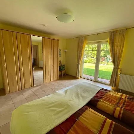 Ostseehuus I * Steinbergkirche