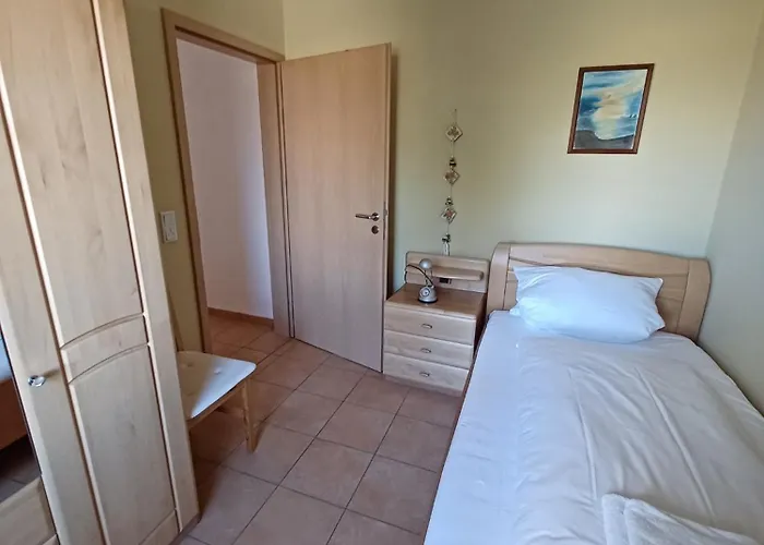 Ostseehuus I Steinbergkirche